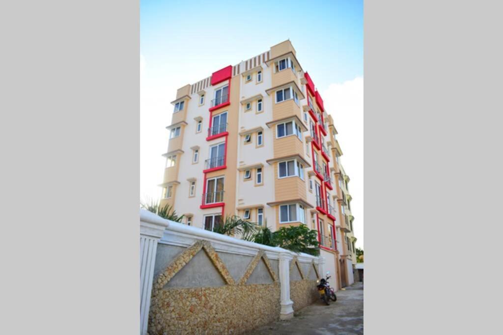 Wawa Studio 8 Nyali Apartman Mombasa Kültér fotó